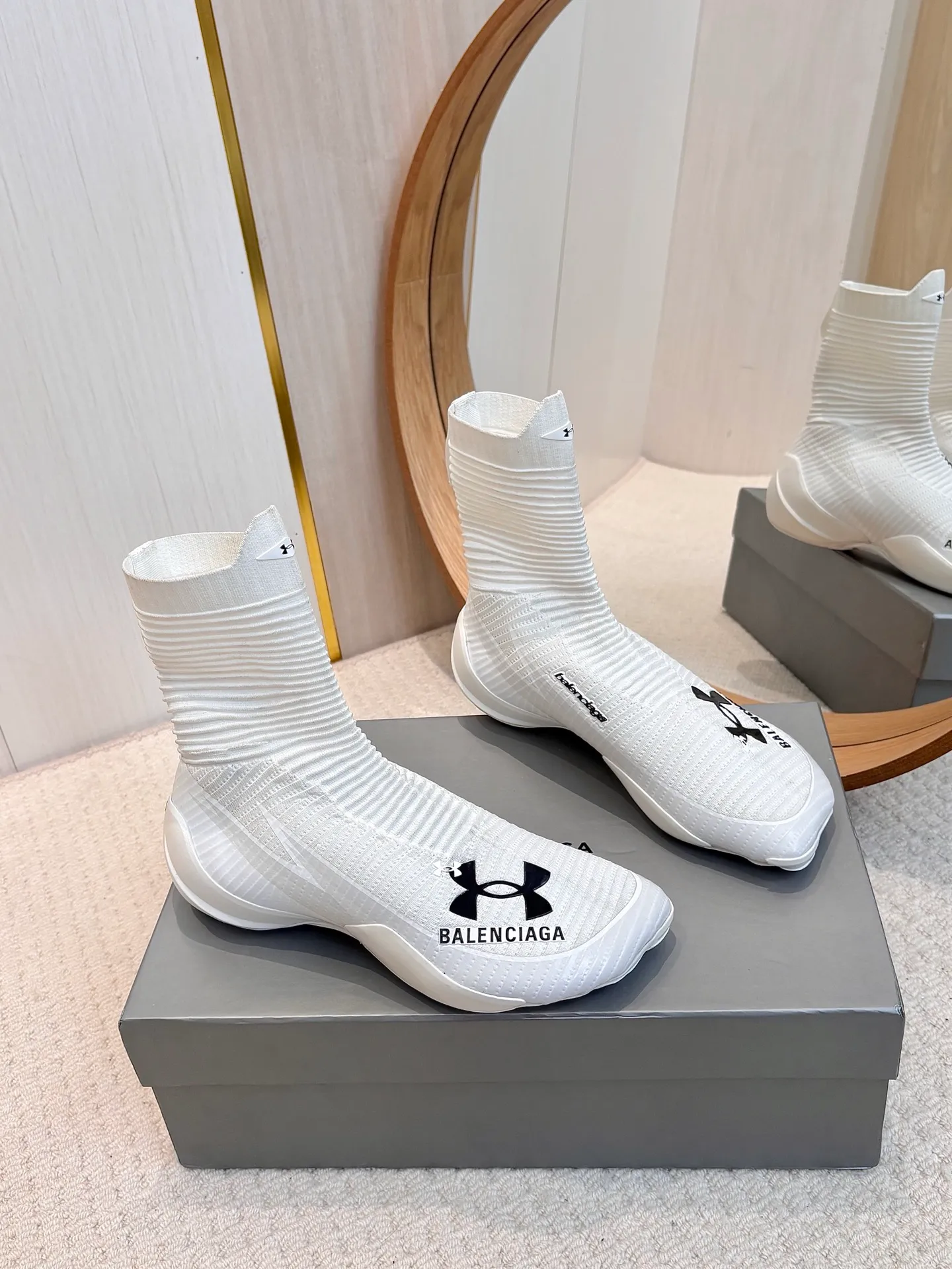 👟👟Ex-factory price 620👟👟 Men's model ➕20 Balenciaga Original outsole Size: #female 35-40 #male 39-45 (female 40 and male 45 are custom-made and cannot be returned or exchanged)